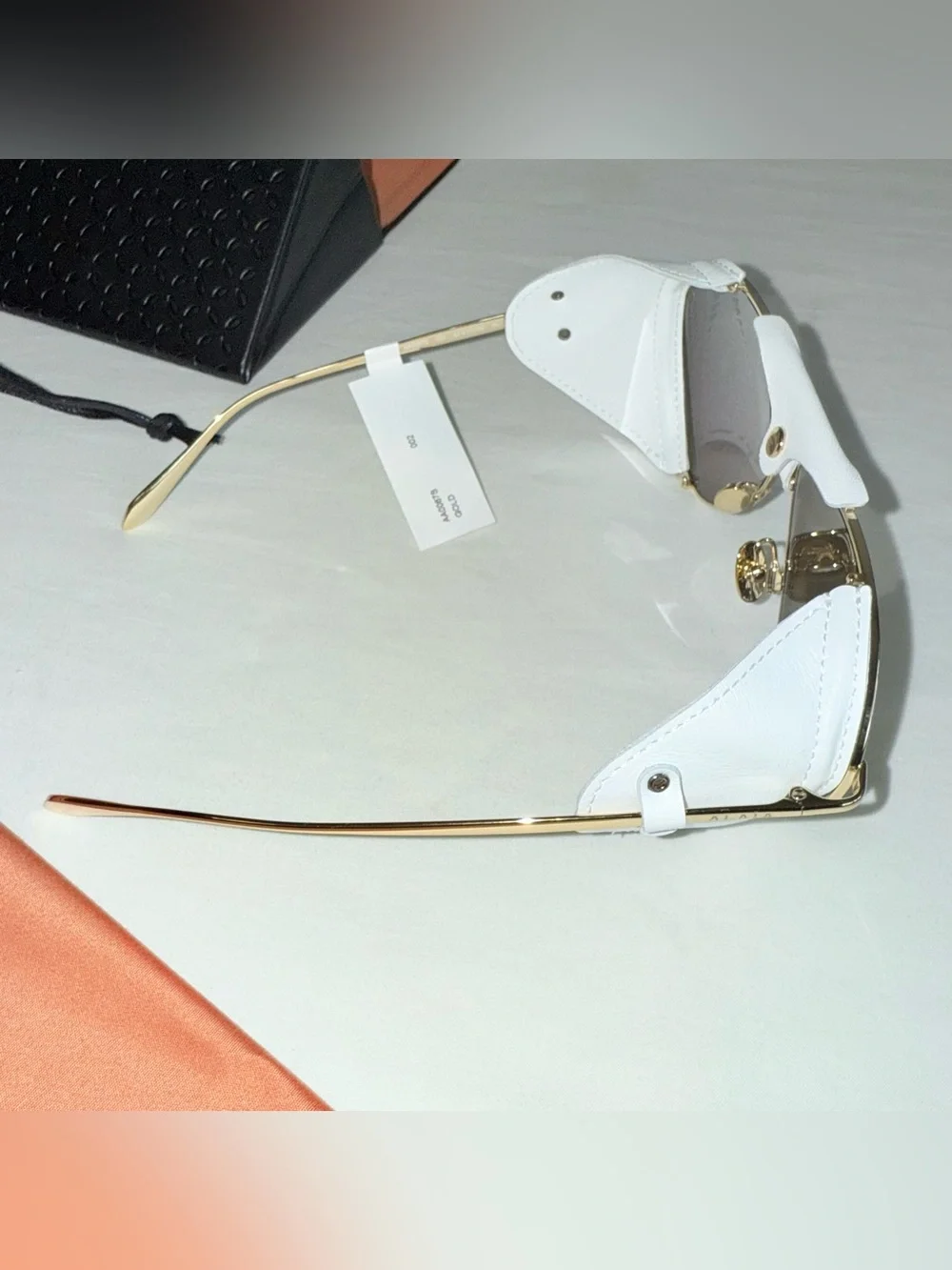 ALAÏA EYEWEAR AVIATOR-STYLE LEATHER-TRIMMED GOLD-TONE SUNGLASSES AA0067S